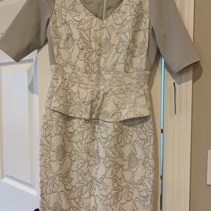 NWT ARTHUR LEVINE TAHARI GRAY DRESS SZ 4